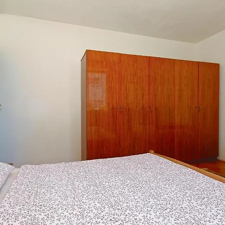2 Bedroom In * Porec