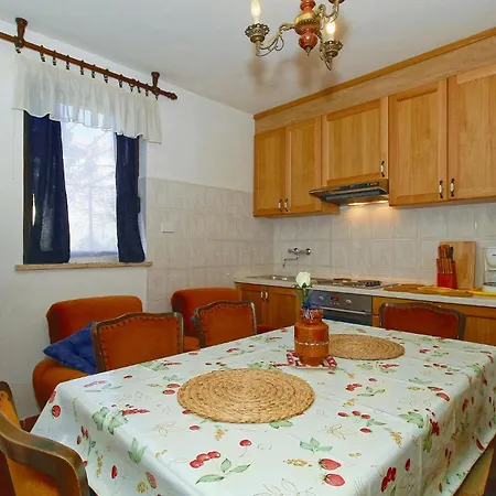 Апартаменты 2 Bedroom In Пореч